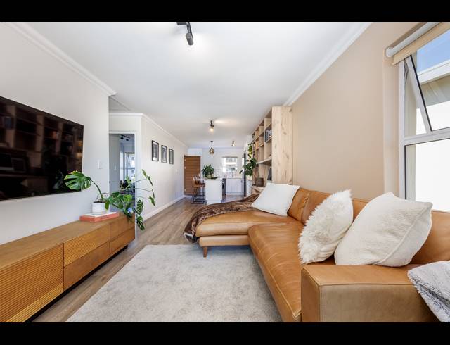 2 BEDROOM APARTMENT FOR SALE IN LANGEBERG RIDGE